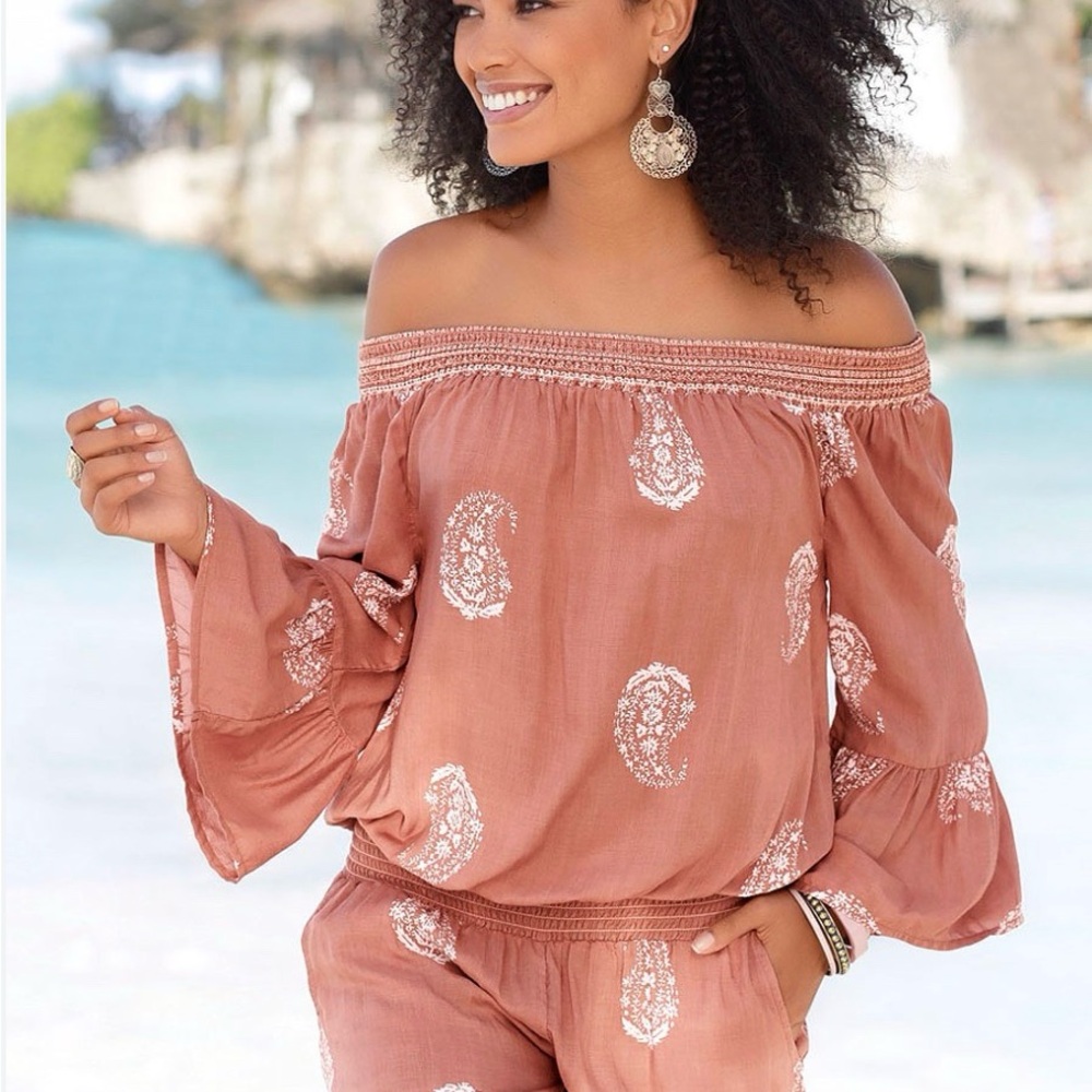 Elegant Off-Shoulder Paisley Romper